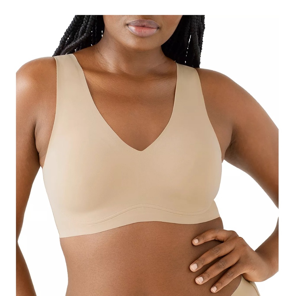 NWT True and co true body lift V neck bra size Large